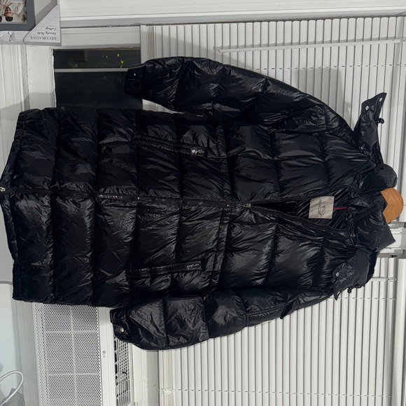 Moncler Long Puffer Coat (sz 4 Large) - Picture 1 of 8